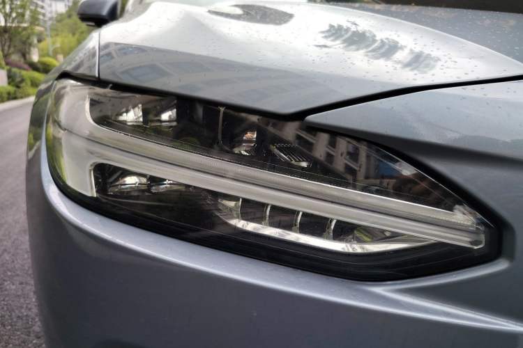 Used Volvo S90 2019 T5 Zhiyi Edition Right Front Headlight