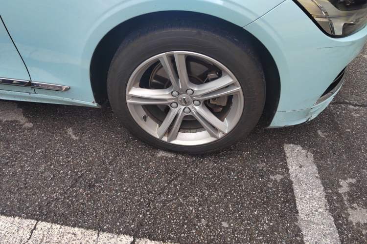 Used Volvo S90 2019 T4 Zhiyi Edition Right Front Wheel Hub