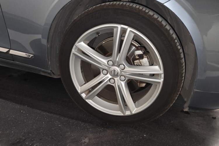 Used Volvo S90 2019 T5 Zhiyi Edition Right Front Wheel Hub