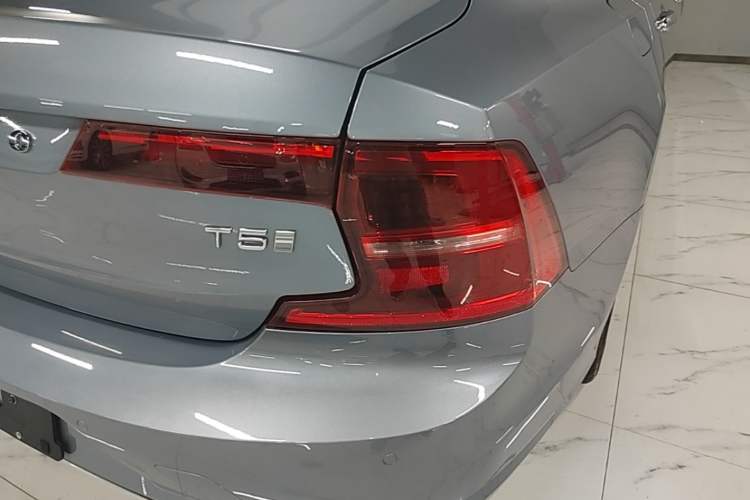 Used Volvo S90 2019 T5 Zhiyi Edition Right Rear Taillight