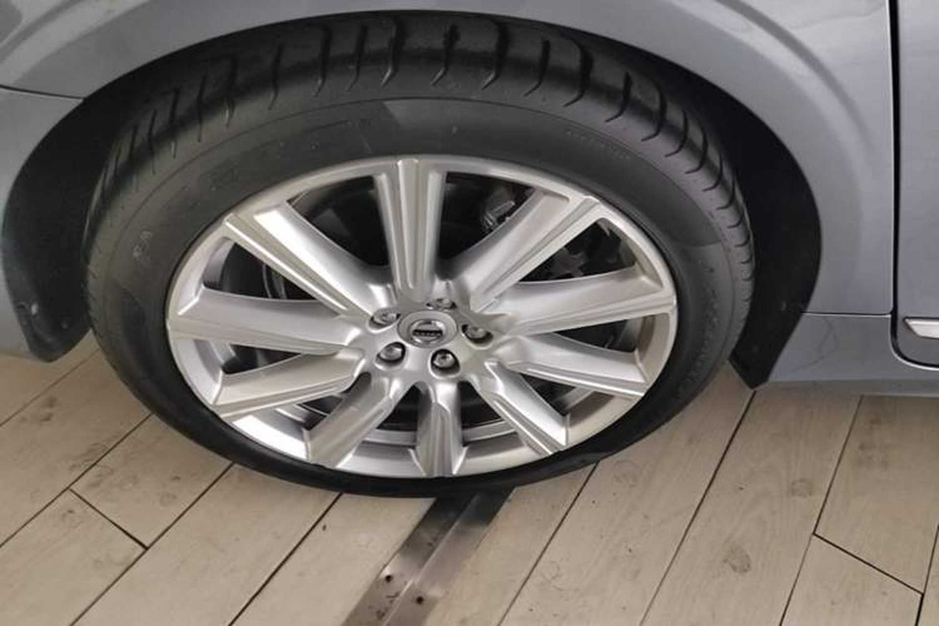 Used Volvo S90 2019 T5 Zhiya Edition Right Rear Wheel Hub