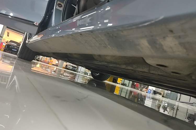 Used Volvo S90 2019 T5 Zhiyi Edition Right Side Sill