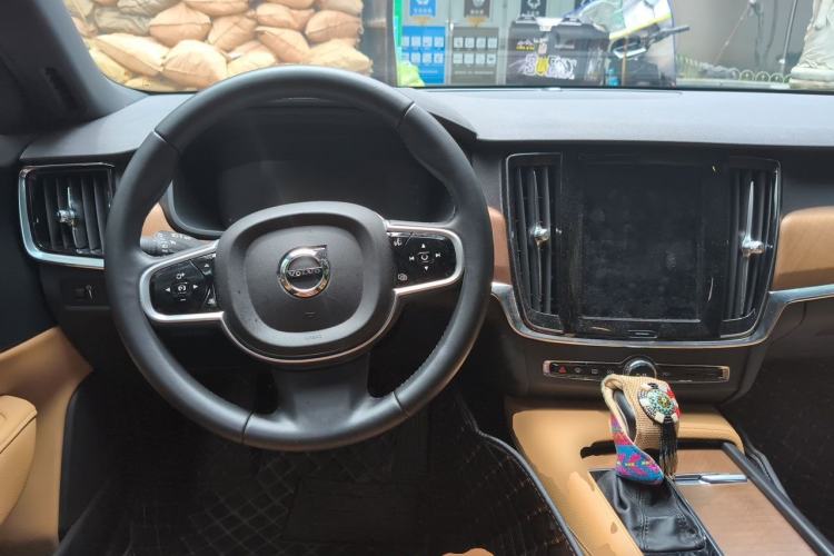 Used Volvo S90 2019 T5 Zhiyi Edition Steering Wheel
