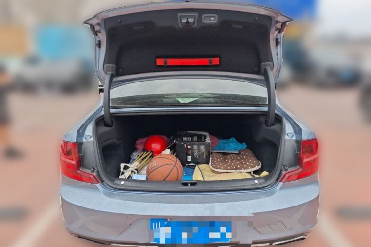 Used Volvo S90 2019 T5 Zhiyi Edition Trunk
