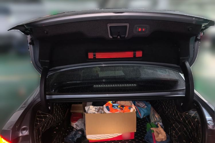 Used Volvo S90 2019 T5 Zhiyi Edition Trunk