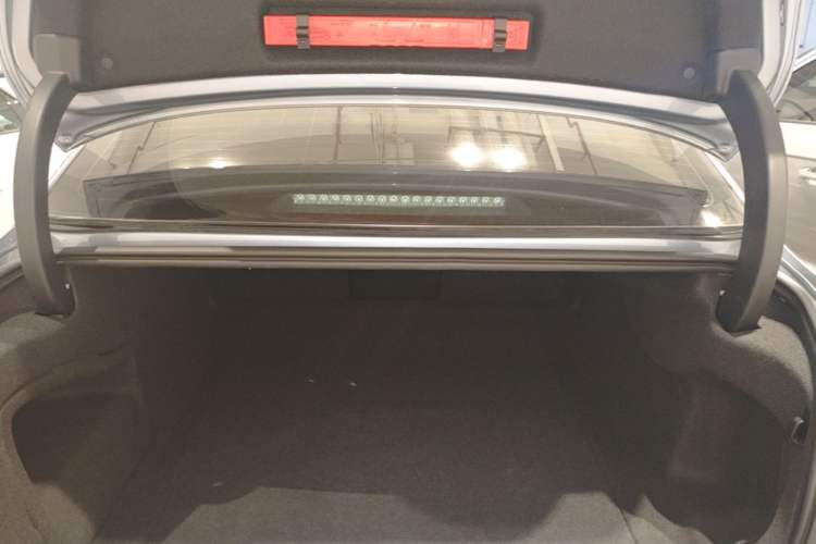 Used Volvo S90 2019 T5 Zhiyi Edition Trunk