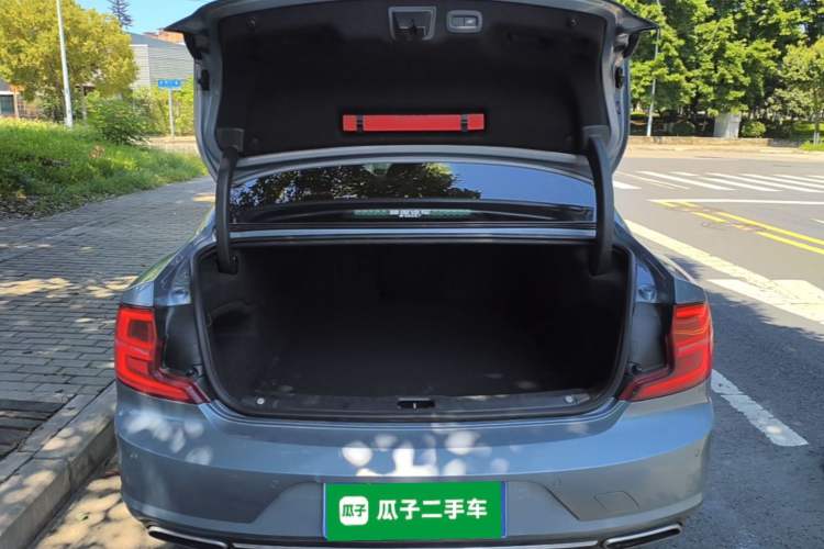 Used Volvo S90 2019 T5 Zhiyi Edition Trunk