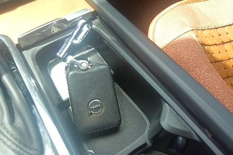 Used Volvo S90 2019 T5 Zhiyi Edition Vehicle Key