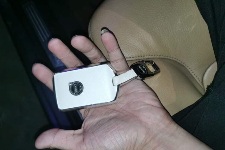 Used Volvo S90 2019 T5 Zhiyi Edition Vehicle Key