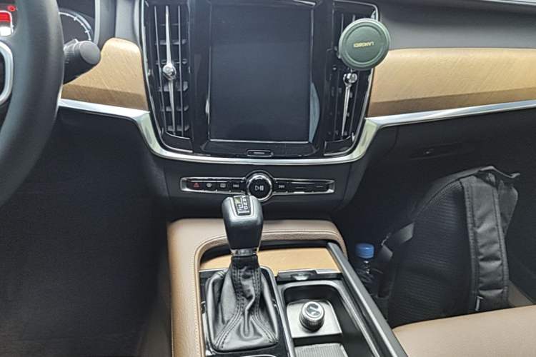 Used Volvo S90 2019 T5 Zhiya Edition Audio And AC Panel
