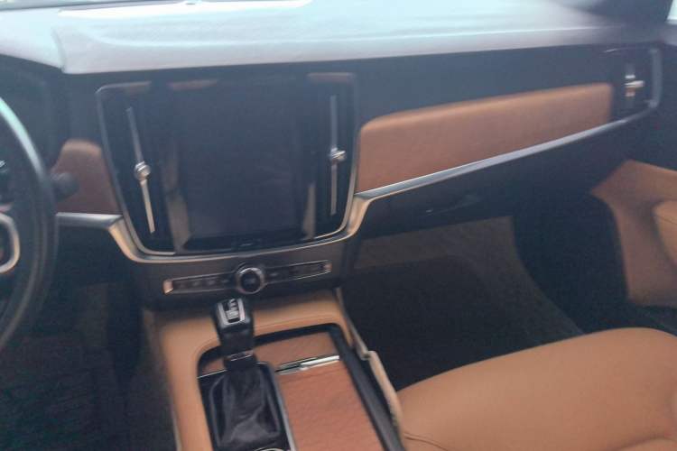 Used Volvo S90 2019 T5 Zhiyi Edition Audio And AC Panel
