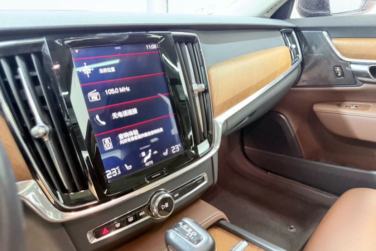 Used Volvo S90 2019 T5 Zhiyuan Edition Audio And AC Panel