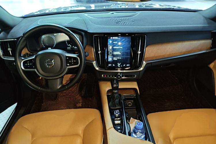 Used Volvo S90 2019 T5 Zhiyuan Edition Center Console