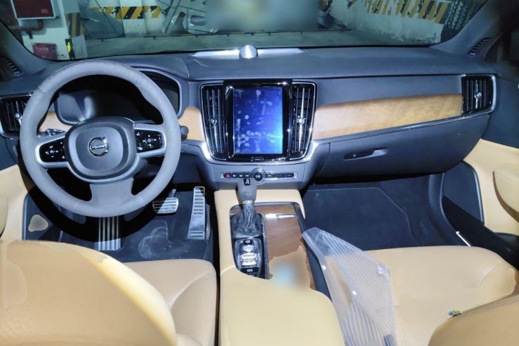 Used Volvo S90 2019 T5 Zhiyi Edition Center Console