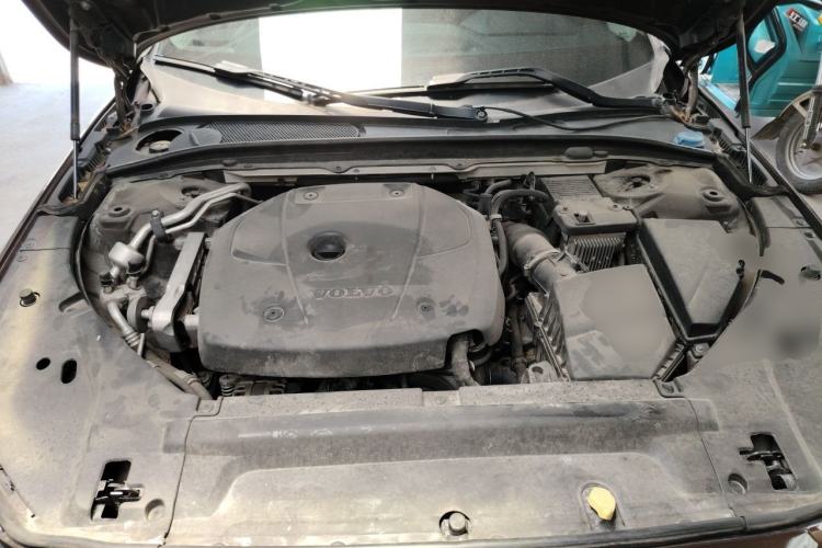Used Volvo S90 2019 T5 Zhiyi Edition Engine Bay