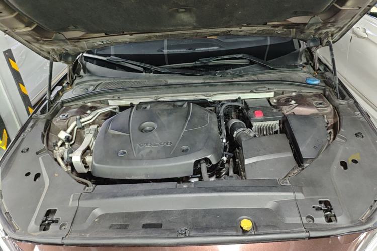 Used Volvo S90 2019 T5 Zhiyuan Edition Engine Bay