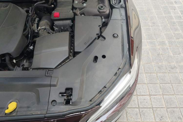 Used Volvo S90 2019 T5 Zhiyuan Edition Engine Bay Left
