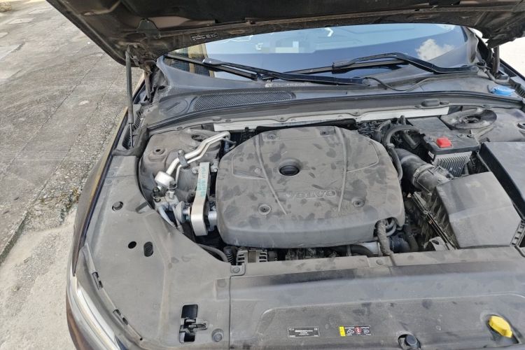 Used Volvo S90 2019 T5 Zhiyi Edition Engine Bay Right