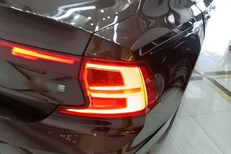 Used Volvo S90 2019 T5 Zhiyi Edition Exterior 3