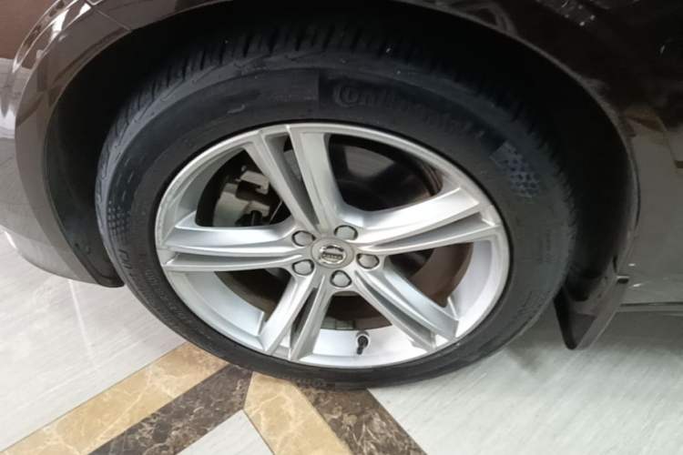 Used Volvo S90 2019 T5 Zhiyi Edition Exterior 4