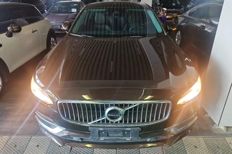 Used Volvo S90 2019 T5 Zhiyuan Edition Front