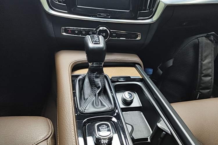 Used Volvo S90 2019 T5 Zhiya Edition Gear Lever