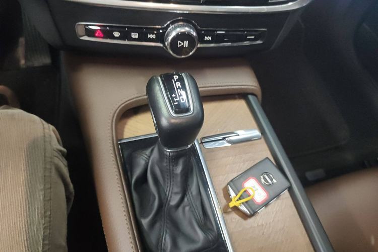 Used Volvo S90 2019 T5 Zhiyuan Edition Gear Lever