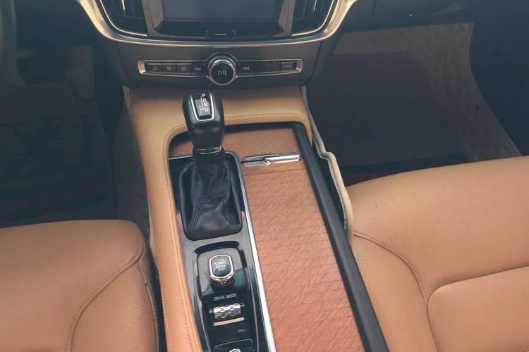Used Volvo S90 2019 T5 Zhiyi Edition Gear Lever