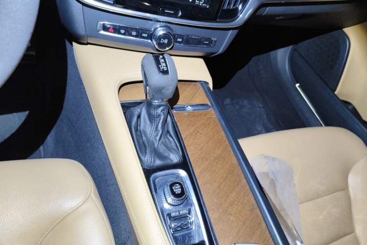 Used Volvo S90 2019 T5 Zhiyi Edition Gear Lever