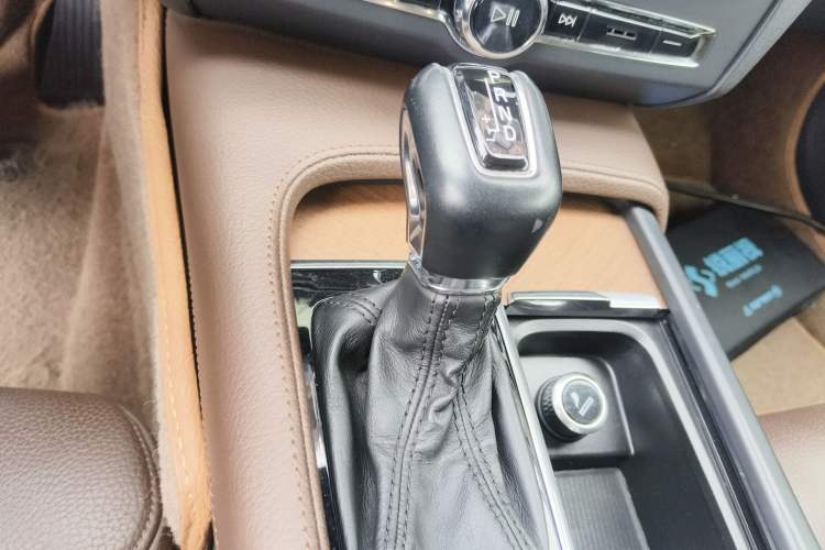 Used Volvo S90 2019 T5 Zhiyi Edition Gear Lever