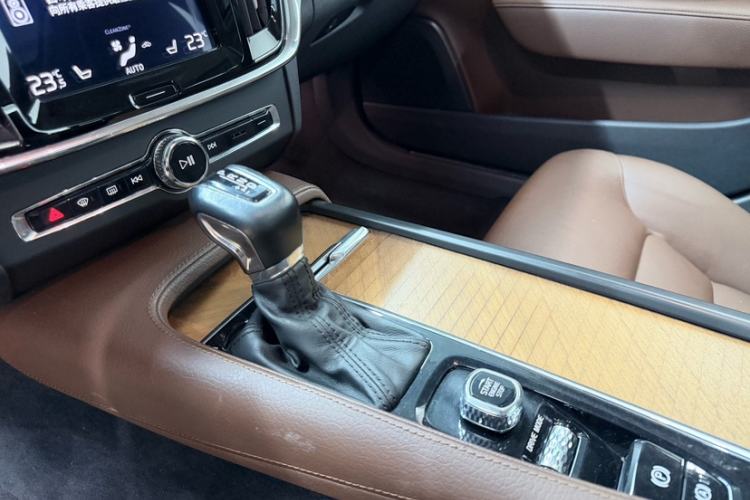 Used Volvo S90 2019 T5 Zhiyuan Edition Gear Lever