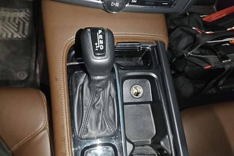 Used Volvo S90 2019 T5 Zhiyi Edition Gear Lever