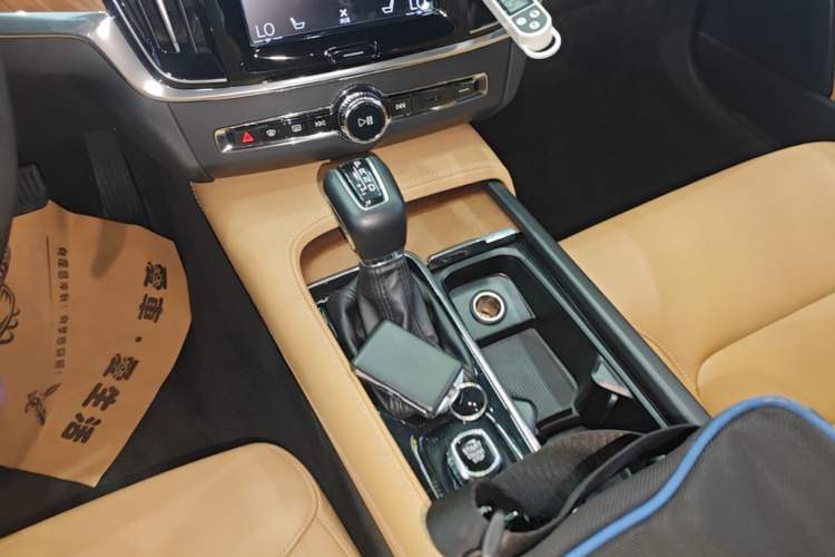 Used Volvo S90 2019 T5 Zhiyi Edition Gear Lever