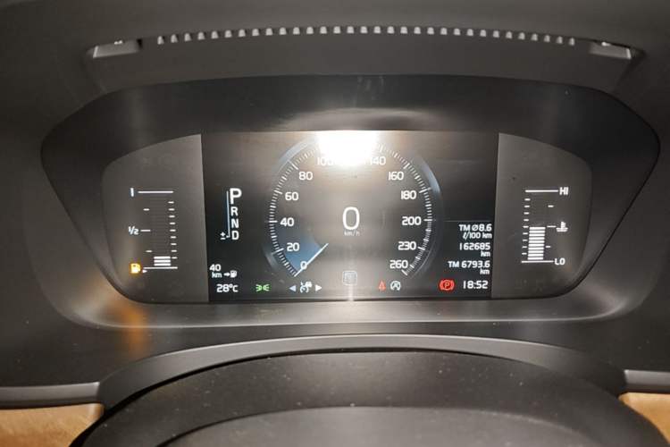 Used Volvo S90 2019 T5 Zhiyi Edition Instrument Cluster