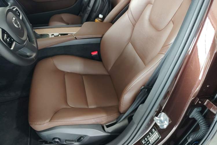 Used Volvo S90 2019 T5 Zhiyi Edition Left Front Seat