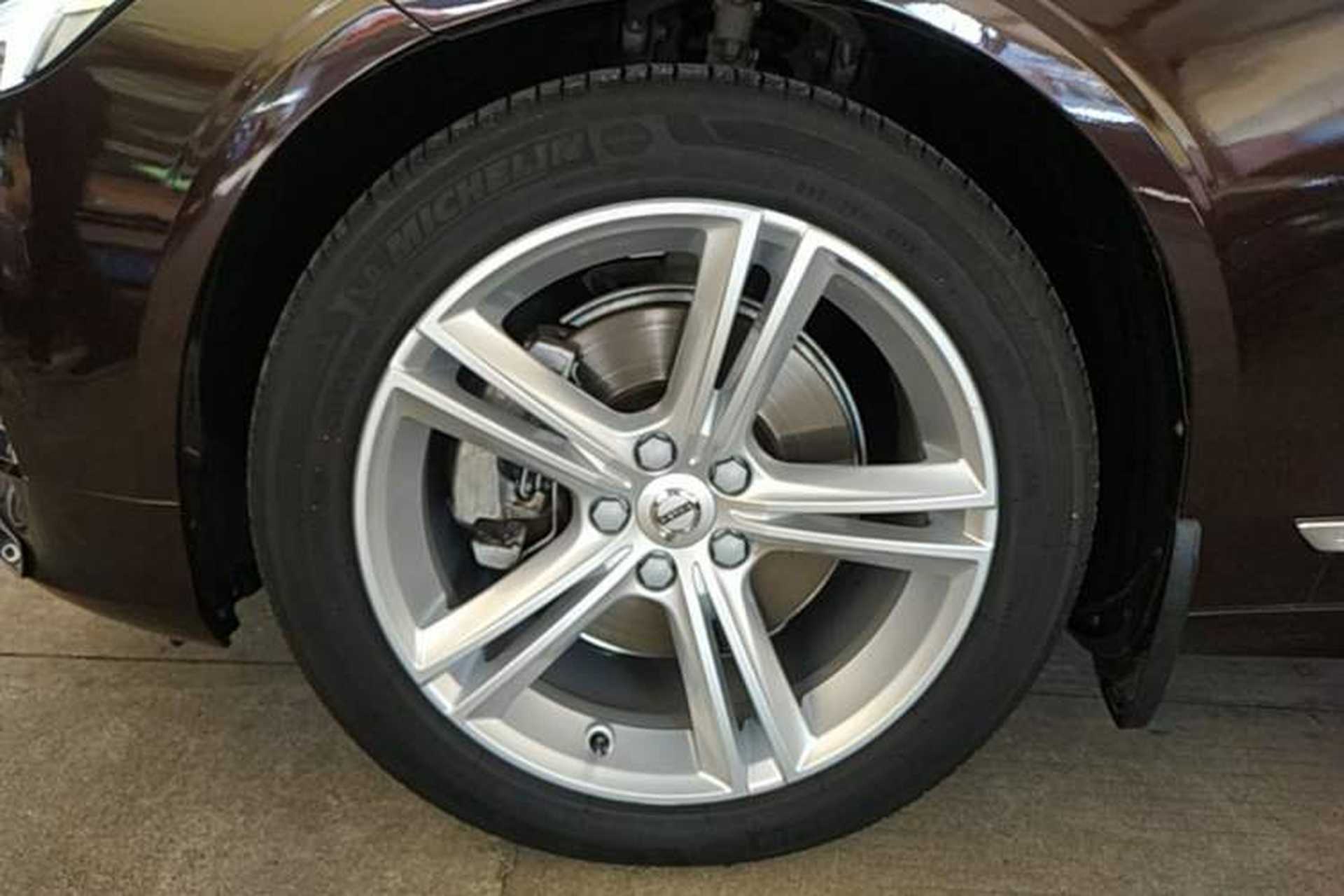 Used Volvo S90 2019 T5 Zhiyi Edition Left Front Wheel Hub