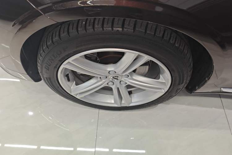 Used Volvo S90 2019 T5 Zhiyi Edition Left Front Wheel Hub