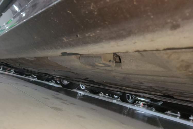 Used Volvo S90 2019 T5 Zhiyi Edition Left Side Sill