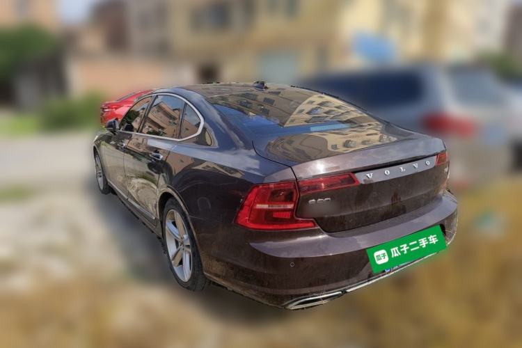 Used Volvo S90 2019 T5 Zhiyi Edition Rear Left 45 Deg