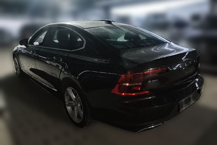 Used Volvo S90 2019 T5 Zhiyi Edition Rear Left 45 Deg