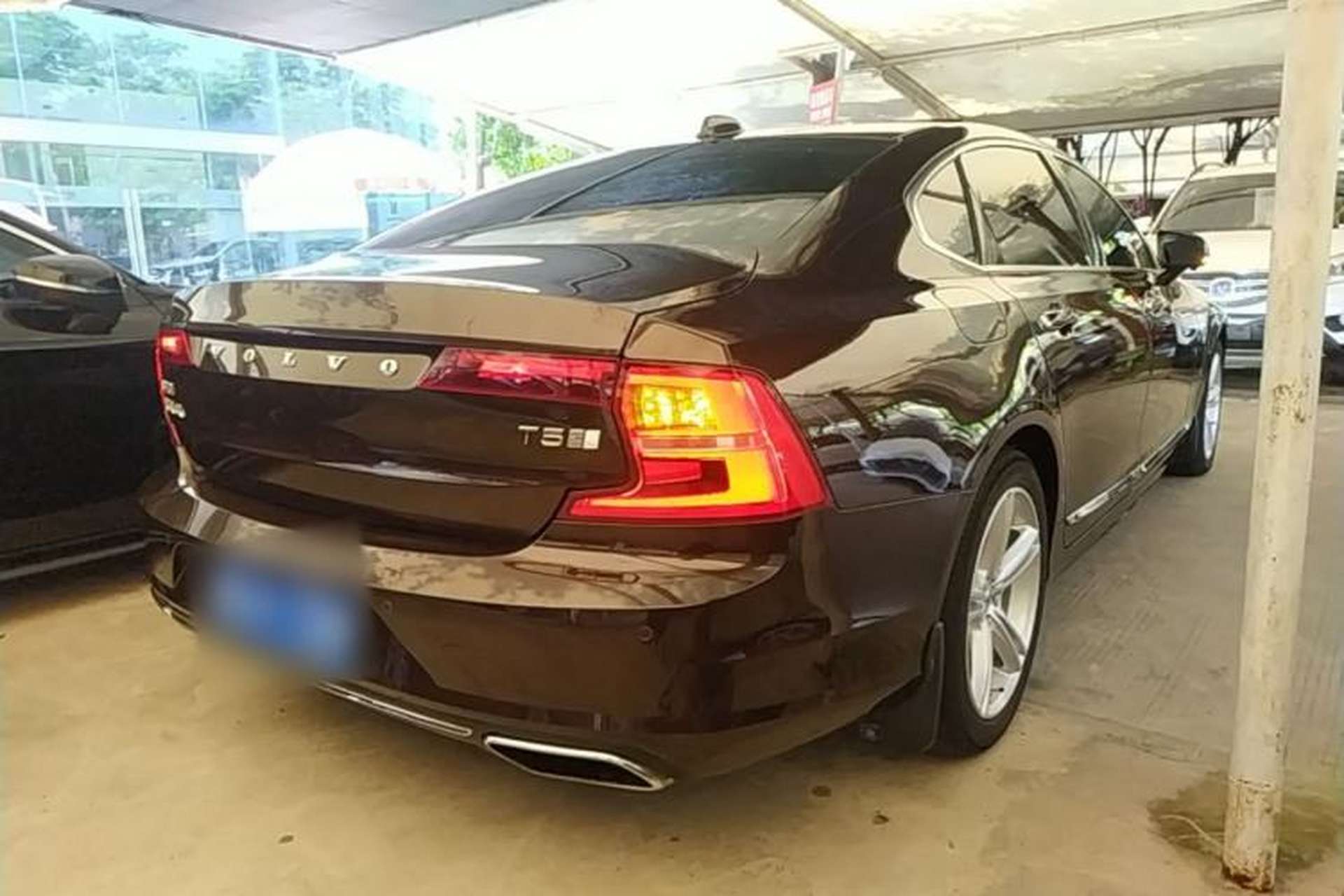 Used Volvo S90 2019 T5 Zhiyi Edition Rear Right 45 Deg
