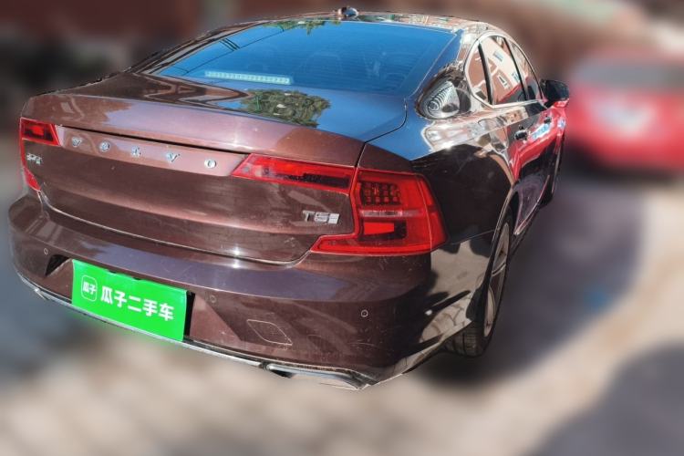 Used Volvo S90 2019 T5 Zhiyi Edition Rear Right 45 Deg