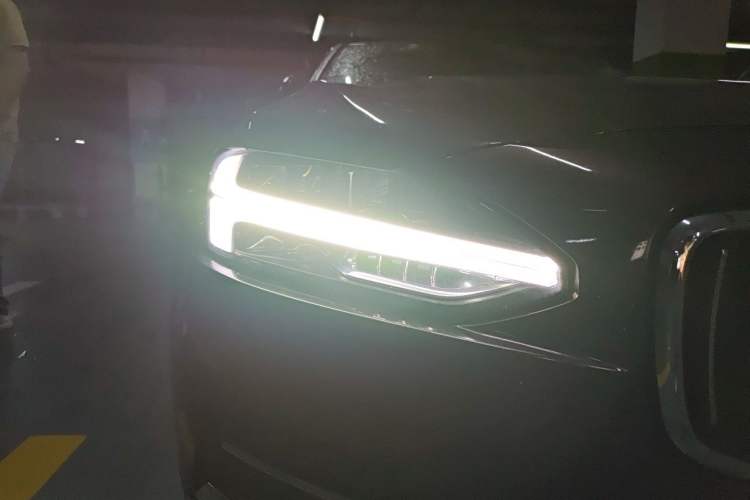 Used Volvo S90 2019 T5 Zhiyi Edition Right Front Headlight