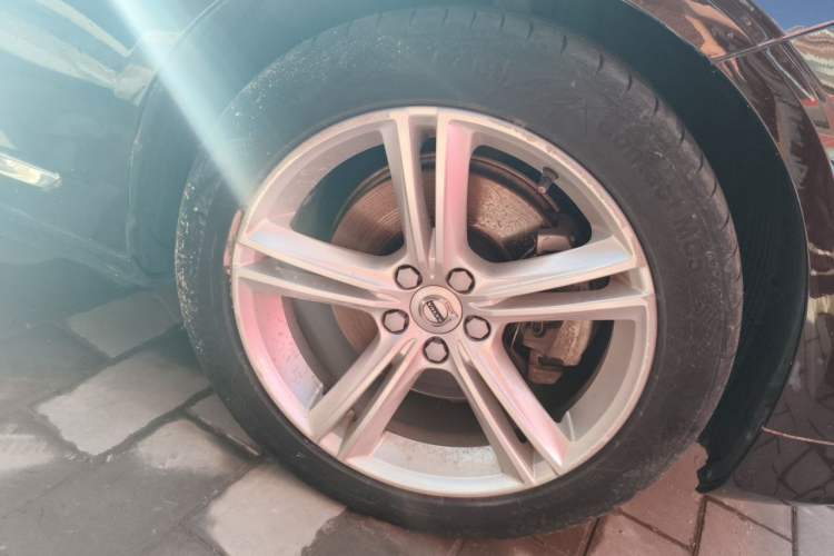 Used Volvo S90 2019 T5 Zhiyi Edition Right Front Wheel Hub