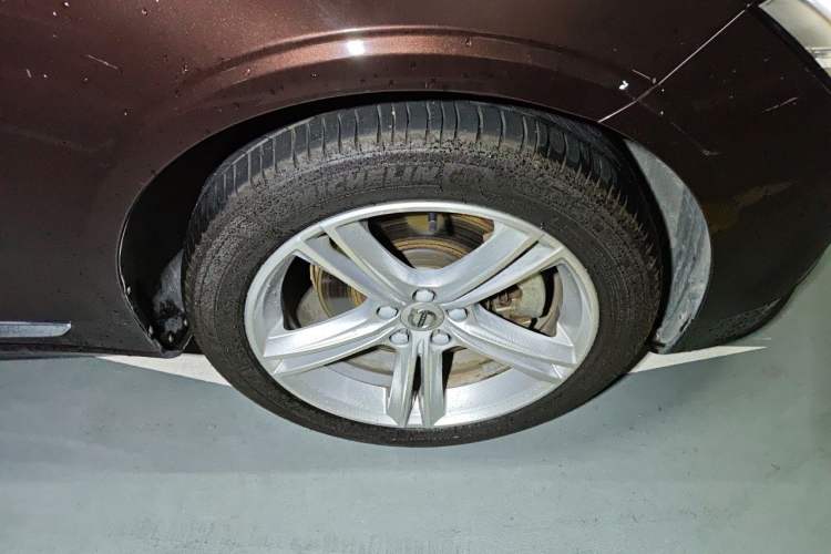 Used Volvo S90 2019 T5 Zhiyi Edition Right Front Wheel Hub