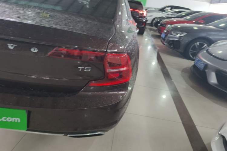Used Volvo S90 2019 T5 Zhiyi Edition Right Rear Taillight