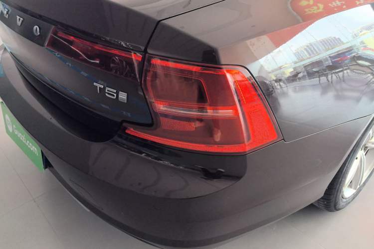 Used Volvo S90 2019 T5 Zhiyi Edition Right Rear Taillight