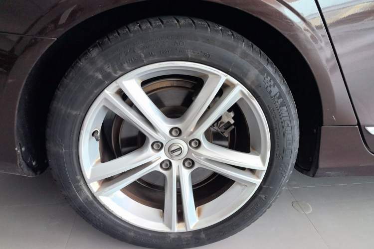 Used Volvo S90 2019 T5 Zhiyi Edition Right Rear Wheel Hub