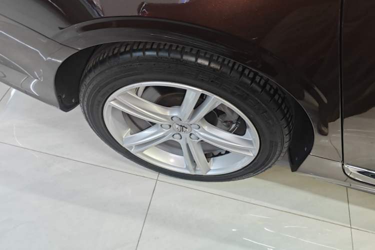 Used Volvo S90 2019 T5 Zhiyi Edition Right Rear Wheel Hub