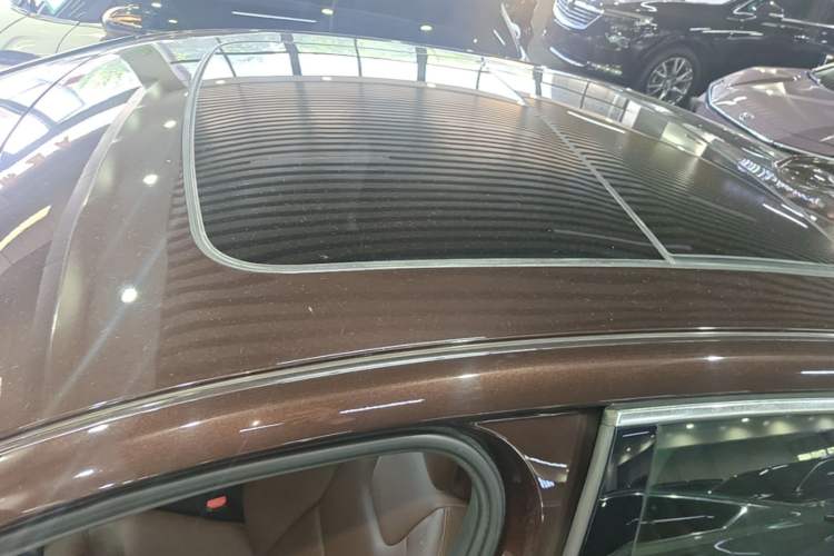 Used Volvo S90 2019 T5 Zhiyuan Edition Roof